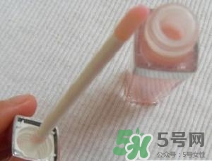 迪奧魅惑豐唇蜜怎么樣？dior迪奧魅惑豐唇蜜怎么用？