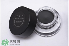 眼線筆和眼線膏哪個(gè)好用？眼線筆和眼線膏哪個(gè)更適合新人用？
