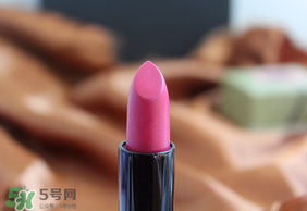 km唇膏孕婦可以用嗎？km唇膏好不好？
