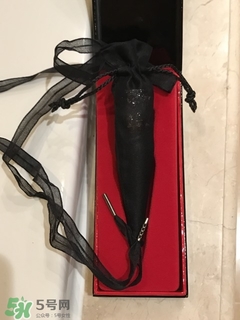 cl黑管口紅和金管有什么區(qū)別？cl黑管和cl金管哪個好？