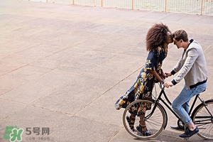 男人說女人傻說明什么？男人說女人笨說明什么