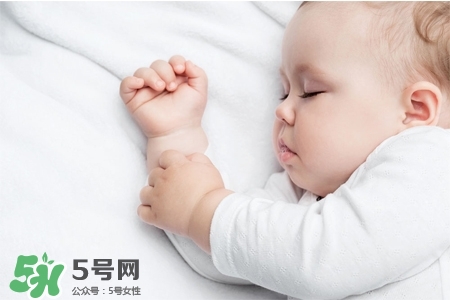 產(chǎn)后胸部下垂什么原因？產(chǎn)后胸部下垂怎么辦？