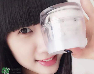 素顏霜會(huì)脫妝嗎？素顏霜會(huì)不會(huì)脫妝？