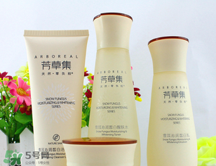 芳草集和佰草集哪個(gè)好？芳草集是雜牌子么？