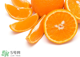 橙子吃多了會怎么樣？橙子吃多了皮膚會變黃嗎？