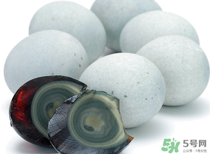 皮蛋會過期嗎？皮蛋過期了能吃嗎？