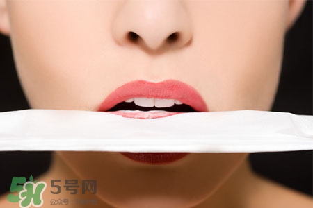 上火嘴角為什么會爛？上火嘴角爛了怎么辦？