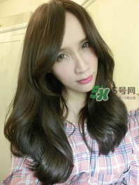 產(chǎn)后怎么護(hù)理頭發(fā)？生寶寶后頭發(fā)怎么護(hù)理