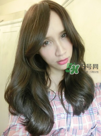 產(chǎn)后怎么護(hù)理頭發(fā)？生寶寶后頭發(fā)怎么護(hù)理