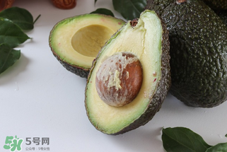 ?牛油果切開后不熟怎么辦？?牛油果沒熟切開了怎么辦？