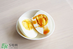 水煮蛋要煮多久？水煮蛋怎么煮不會(huì)破？