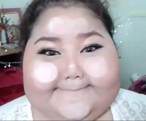 臉胖怎么化妝好看？臉大怎么化妝好看