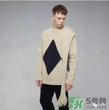 孔劉穿的什么衣服？孔劉衣服同款