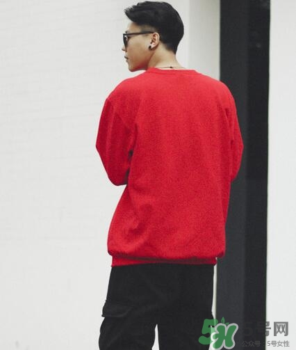 過年男生穿什么衣服？過年男生穿衣搭配