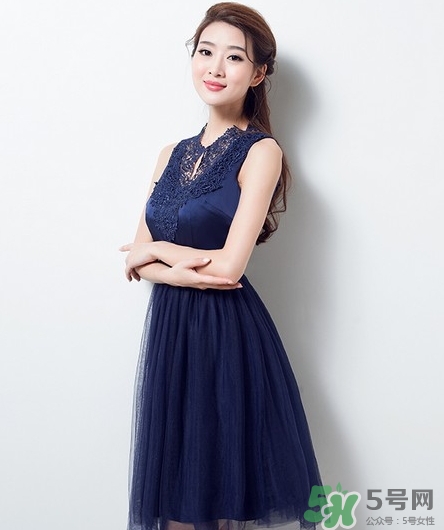 年會要穿禮服嗎？年會禮服搭配