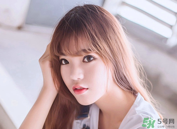 晶亮瓷是什么？晶亮瓷和玻尿酸的區(qū)別