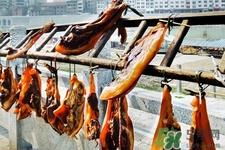 臘肉長(zhǎng)綠霉了還能吃嗎？臘肉長(zhǎng)綠毛了還能吃嗎？