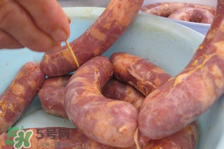 臘腸沒(méi)風(fēng)干能吃嗎？臘腸要風(fēng)干幾天可以吃？