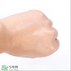 isoi玫瑰精華好用嗎？伊所愛玫瑰精華怎么樣？