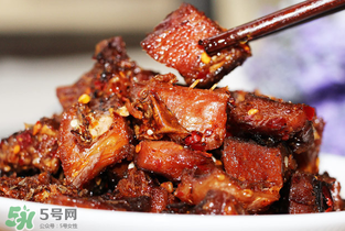 腌魚放什么調(diào)料？腌魚放什么調(diào)料去腥？