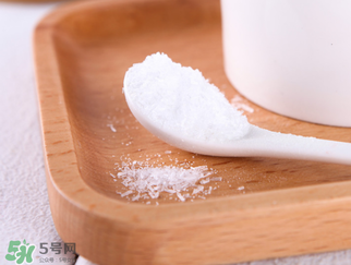 腌肉可以放味精嗎？腌肉時(shí)放味精好嗎？