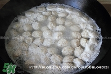 魚丸用什么粉？魚丸用面粉還是淀粉？
