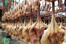 風(fēng)干的臘雞怎么做好吃?自制風(fēng)干臘雞的做法大全 風(fēng)干的臘雞怎么做好吃?自制風(fēng)干臘雞的做法大全