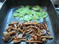 魚(yú)丸可以和什么一起炒？魚(yú)丸可以炒什么菜？