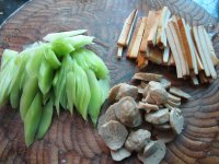 魚(yú)丸可以和什么一起炒？魚(yú)丸可以炒什么菜？