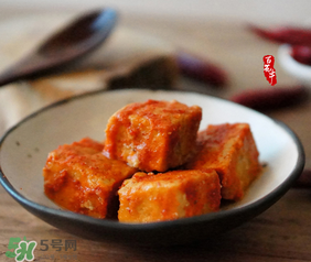 霉豆腐長紅霉還能吃嗎？霉豆腐為什么會長紅霉？