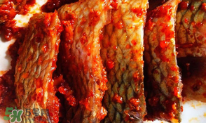 腌魚(yú)可以放白酒嗎？腌魚(yú)可以放料酒嗎？