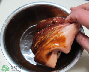 豬肉腌制前需要洗嗎？腌豬肉怎么洗才干凈？