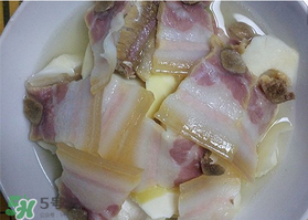 腌肉怎么做好吃？腌肉炒什么菜好吃？