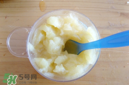蘋(píng)果泥怎么做給寶寶吃?蘋(píng)果泥給寶寶吃多少好