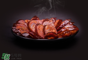 臘腸外面的皮是什么？臘腸皮是什么做的？