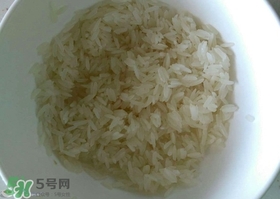 珍珠丸子可以用大米嗎？珍珠丸子用大米怎么做？