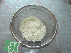珍珠丸子蒸多長時(shí)間？珍珠丸子要蒸多久？