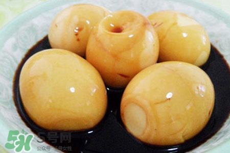 腌雞蛋沒有壇子怎么辦？腌雞蛋用鐵盆可以嗎？