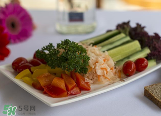 腌菜放多少鹽？腌菜放鹽的比例