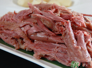 狗肉怎么腌制？腌制狗肉放什么調(diào)料？