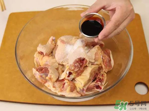 雞肉腌制不能超過(guò)多久？雞肉腌了三天還能吃嗎？