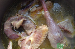 腌雞肉放多少鹽？一斤雞肉放多少鹽？