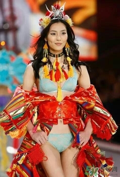 2017年流行什么眉型？2017年最流行眉毛介紹