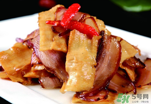 醬肉用什么醬油好？醬肉用生抽還是老抽？