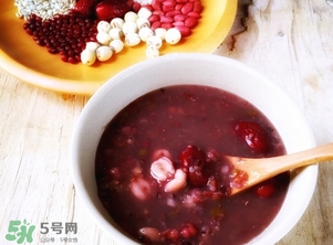 寶寶可以吃臘八粥嗎？寶寶多大可以吃臘八粥？