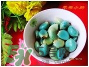 臘八蒜要放鹽嗎？臘八蒜要放多少鹽比例是多少？