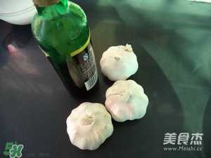 臘八蒜用什么蒜？臘八蒜用新蒜還是老蒜？