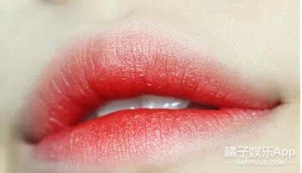 反咬唇妝怎么畫？反咬唇妝畫法圖解