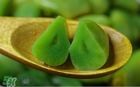 臘八蒜可以曬太陽嗎？臘八蒜是避光還是暴曬？