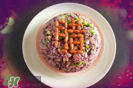 孕婦可以吃臘八飯嗎？臘八飯?jiān)袐D用料講究多
